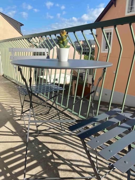 L'Eldorado Ruthenois - Garage & Terrasse Apartment Rodez Bagian luar foto